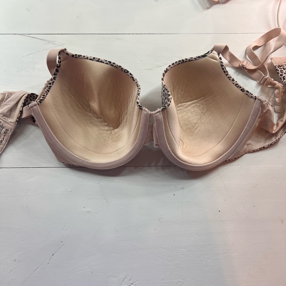 Target Bra - Picture 3 of 3